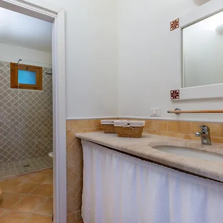 Holiday home Leone With Pool & Views, Newly Furnished *