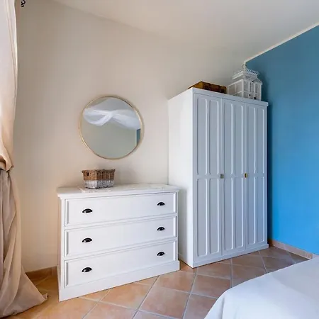 بيت للعطل Leone With Pool & Views, Newly Furnished