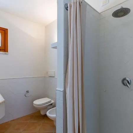 Leone With Pool & Views, Newly Furnished * شيا